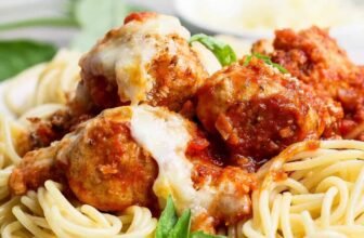 Easy Chicken Parmesan Meatball Skillet